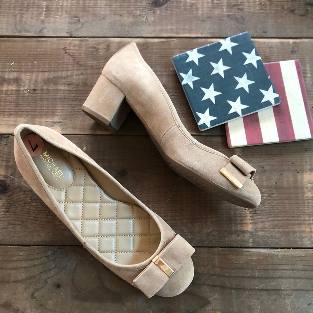MICHAEL by Michael Kors Tan Suede Pumps